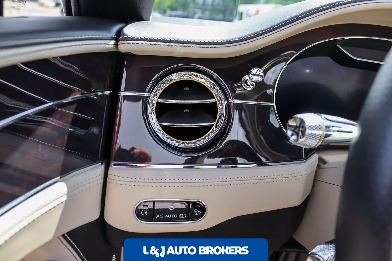 2021 Bentley Continental GTC V8