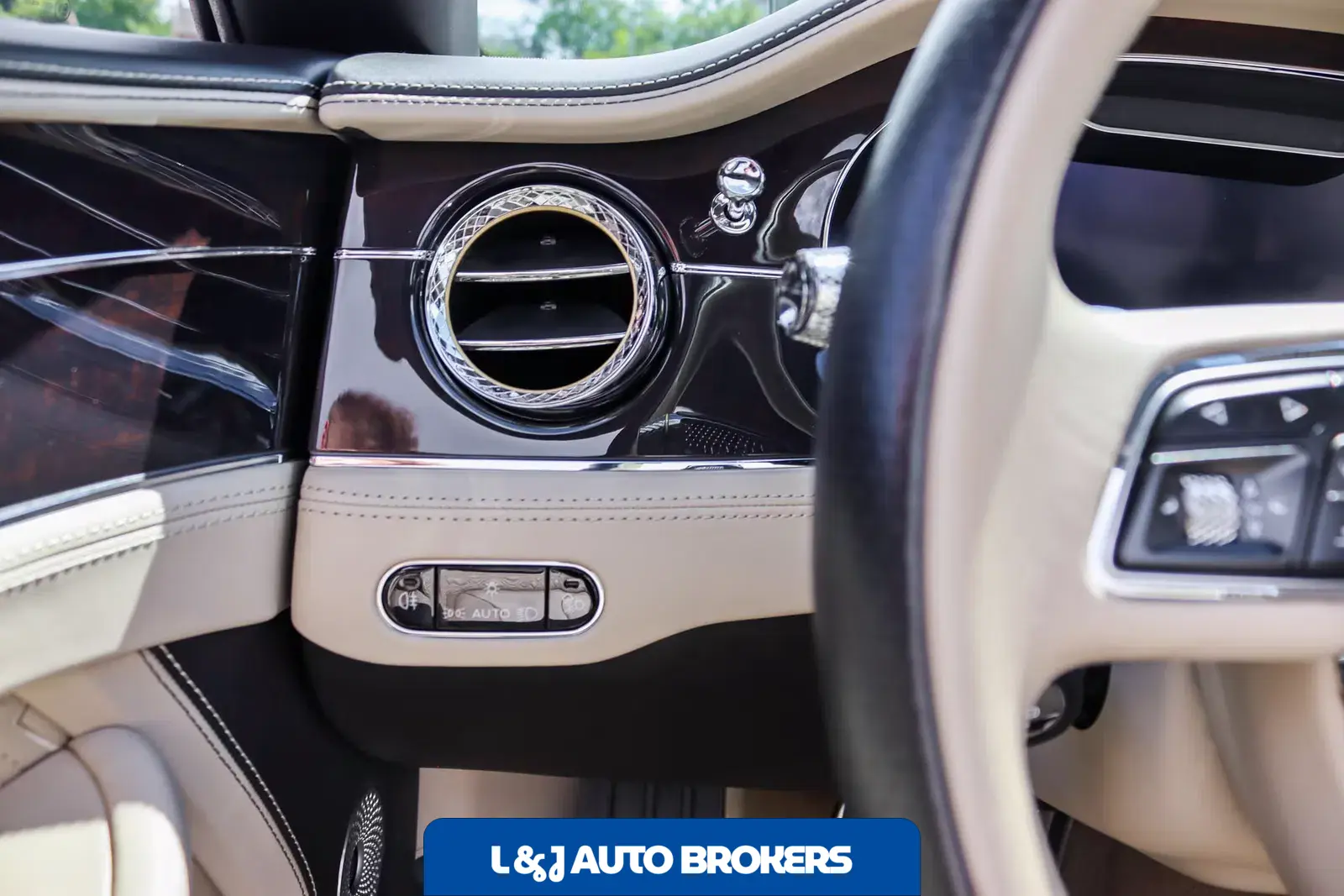 2021 Bentley Continental GTC V8