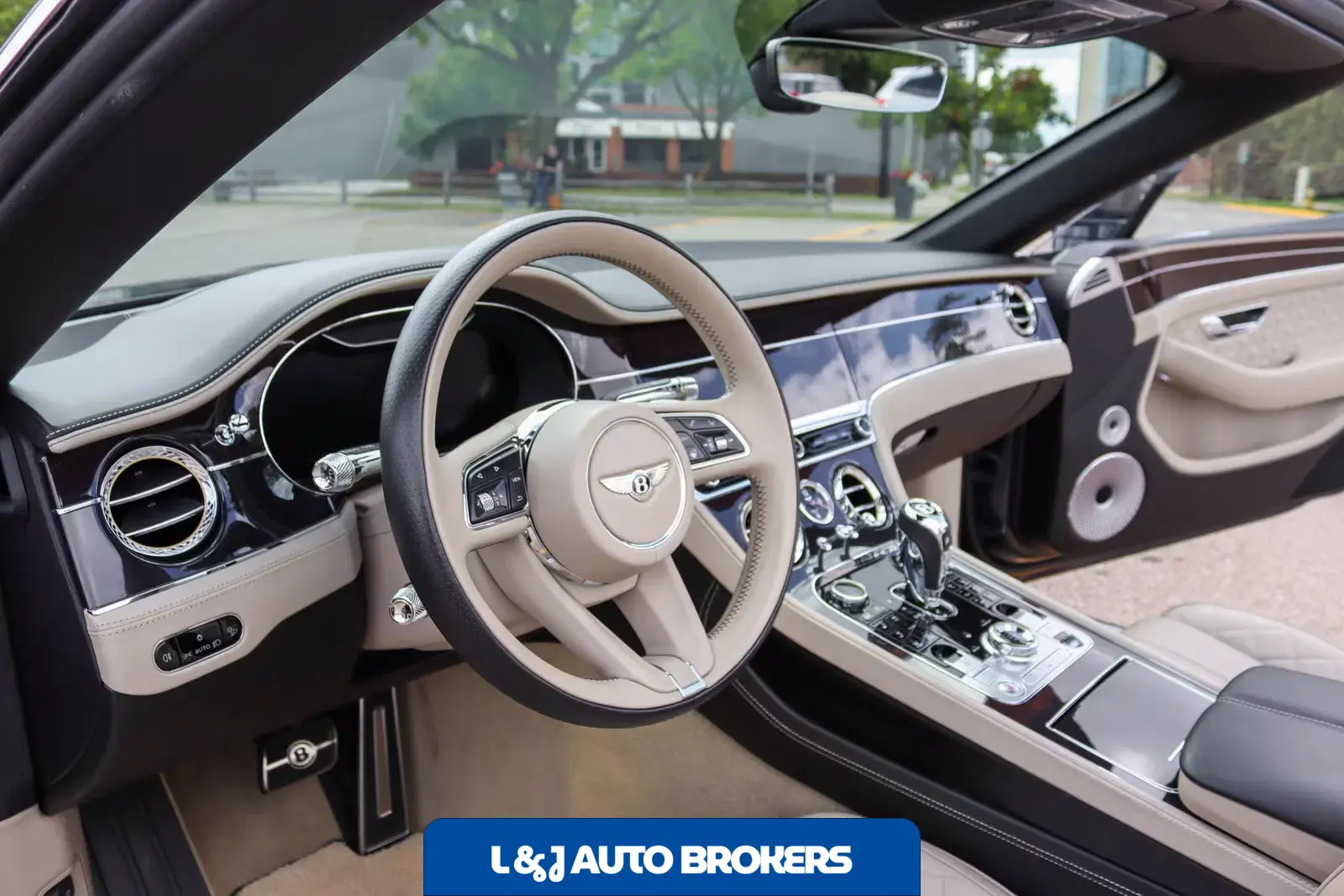 2021 Bentley Continental GTC V8