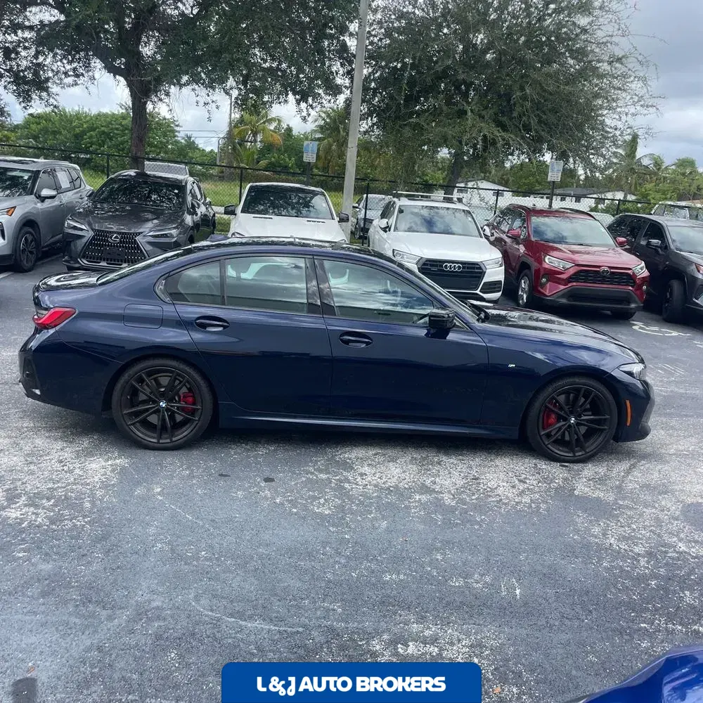 2023 BMW 3-Series M340i