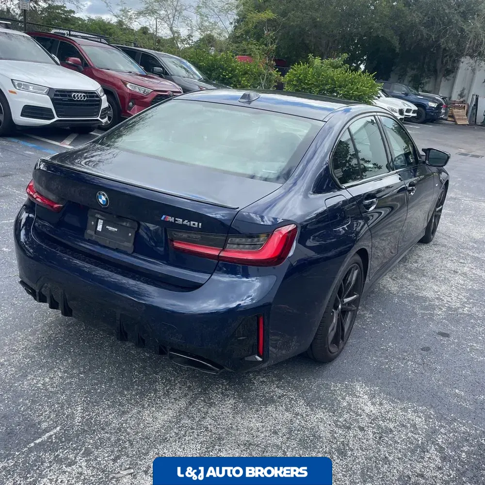 2023 BMW 3-Series M340i