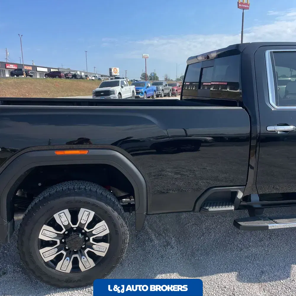 2024 GMC Sierra 3500HD Denali