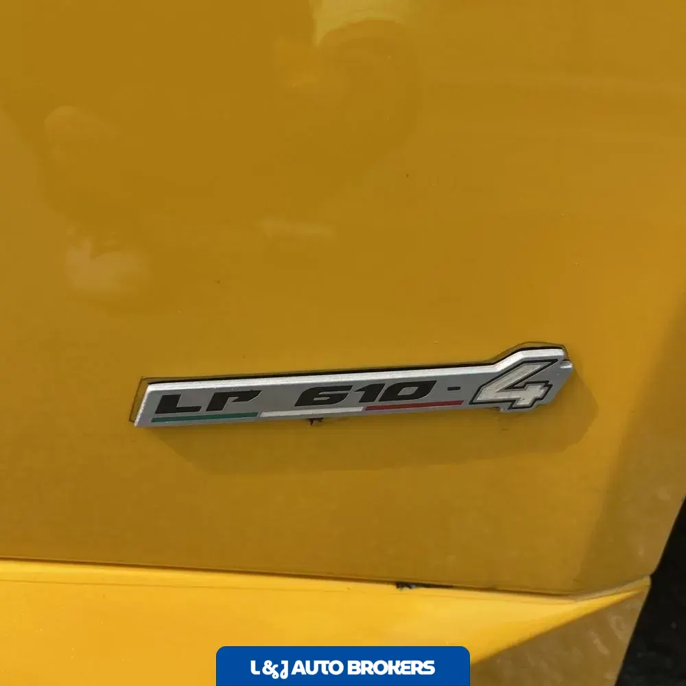 2016 Lamborghini Huracan Base