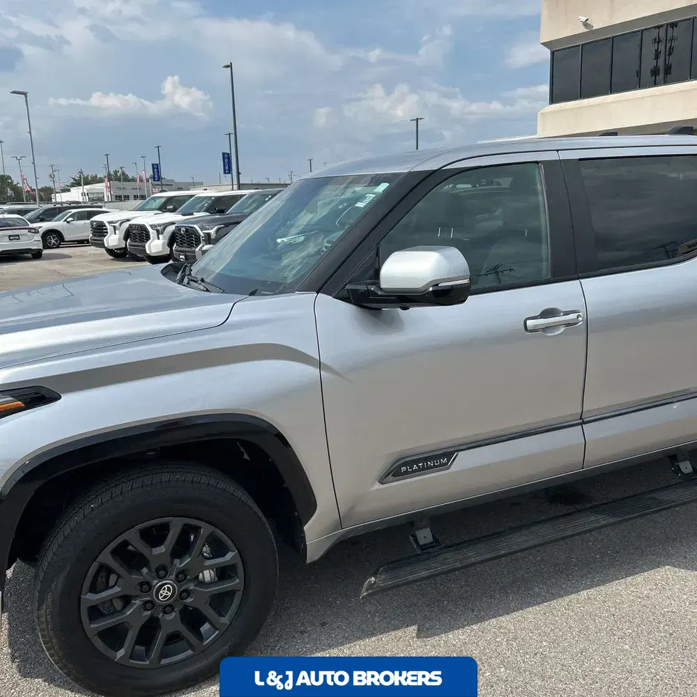 2025 Toyota Tundra Platinum