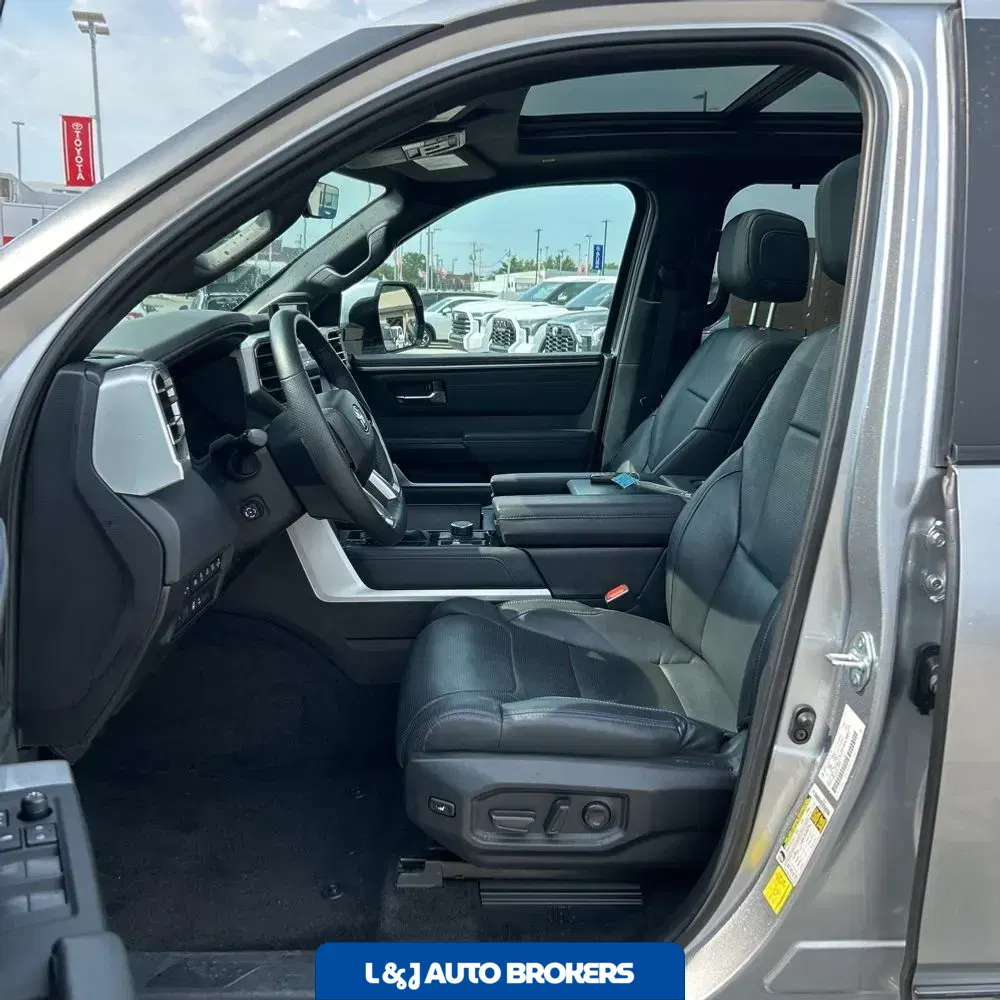 2025 Toyota Tundra Platinum