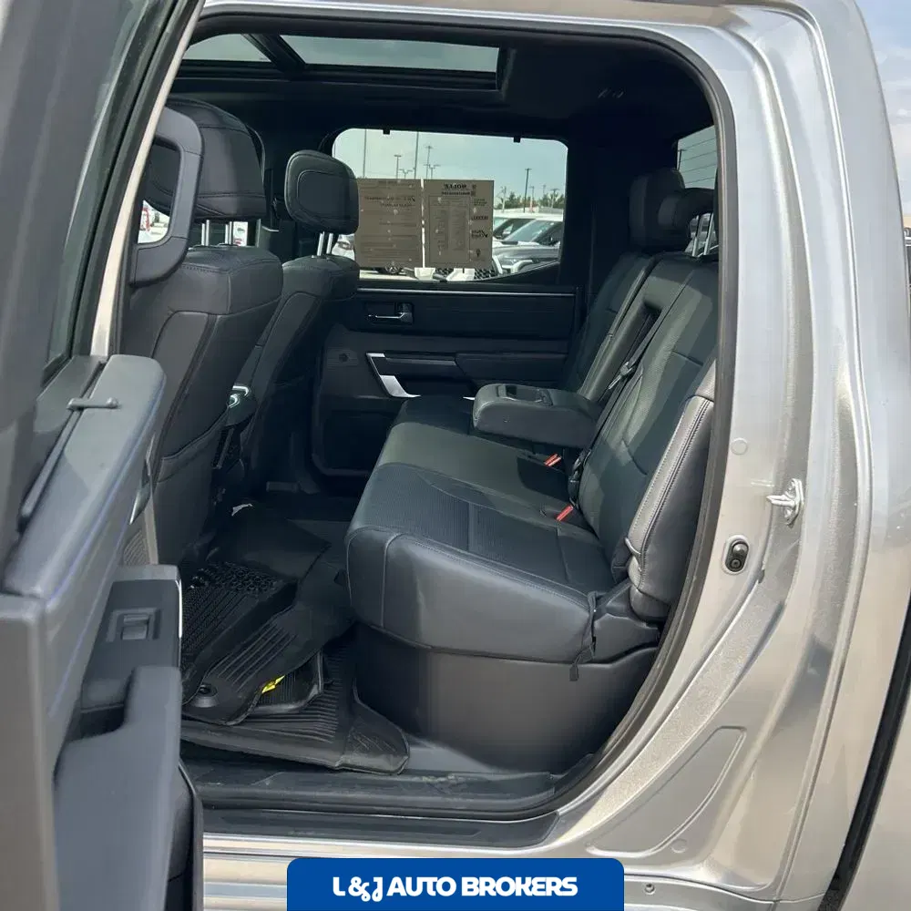 2025 Toyota Tundra Platinum