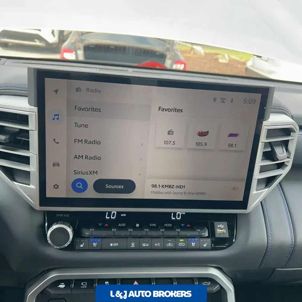 2025 Toyota Tundra Platinum