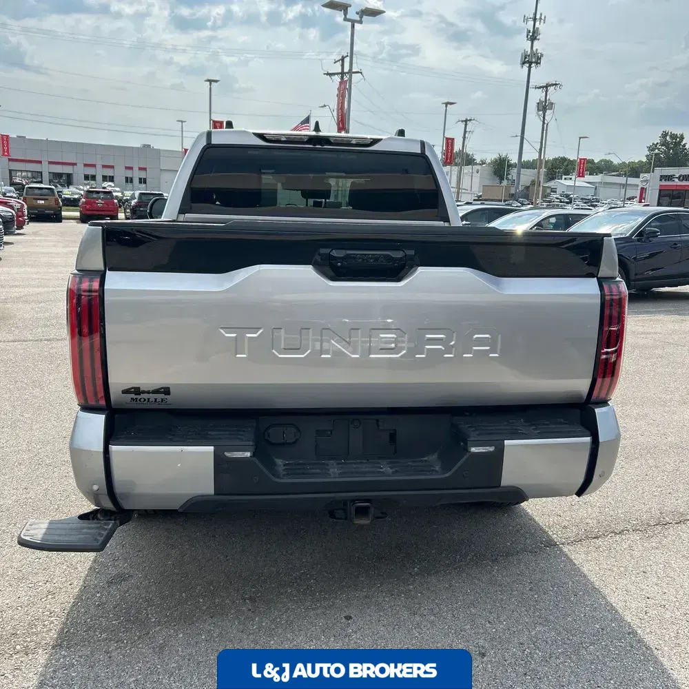 2025 Toyota Tundra Platinum