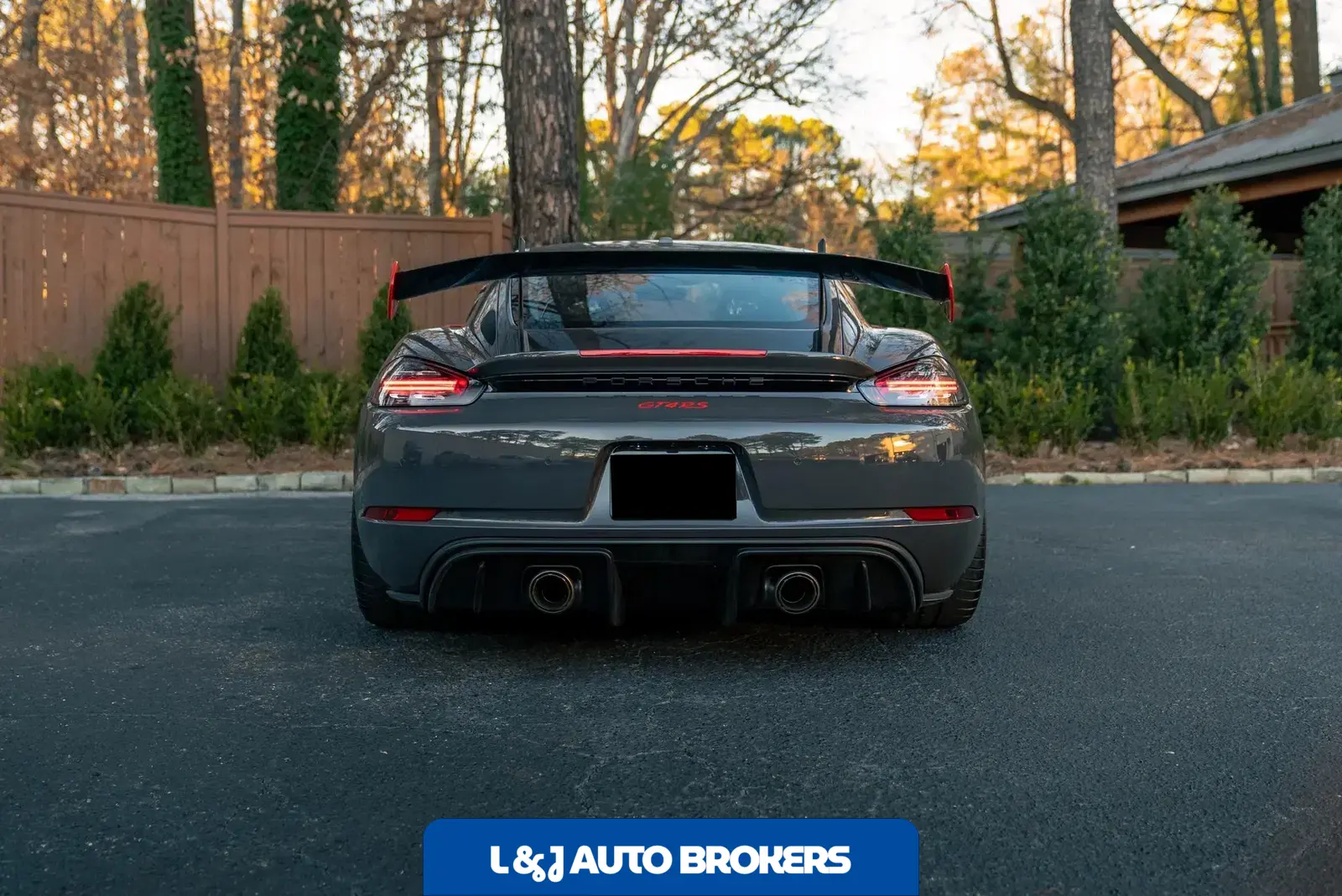 2023 Porsche 718 Cayman GT4 RS Weissach