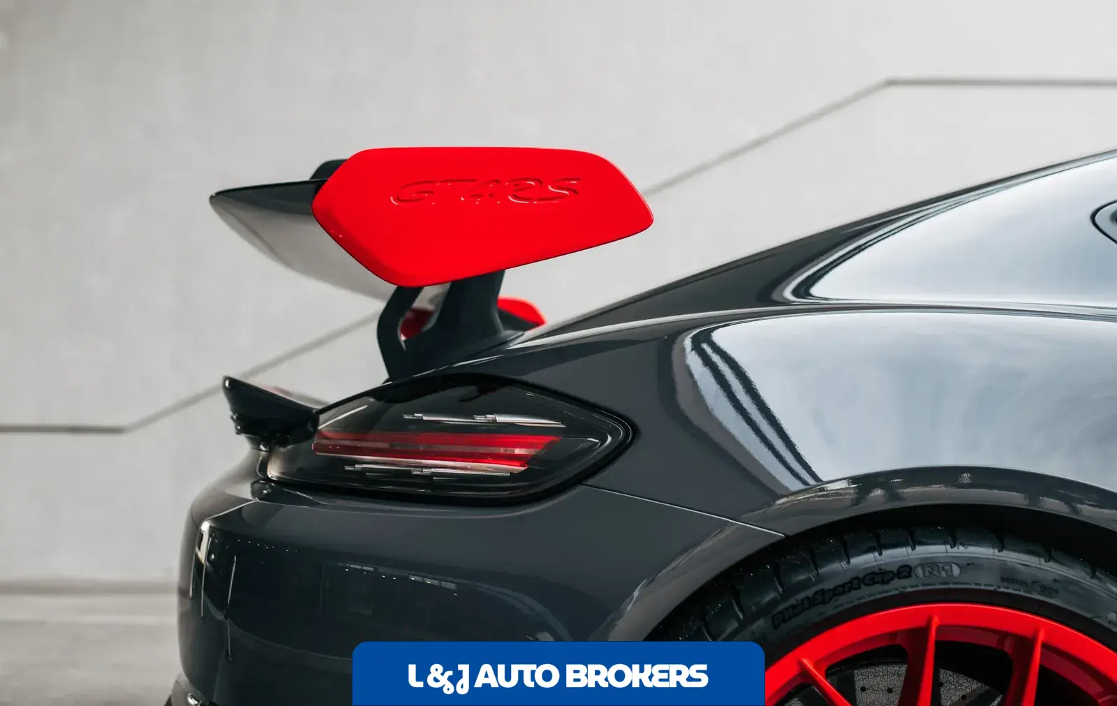 2023 Porsche 718 Cayman GT4 RS Weissach