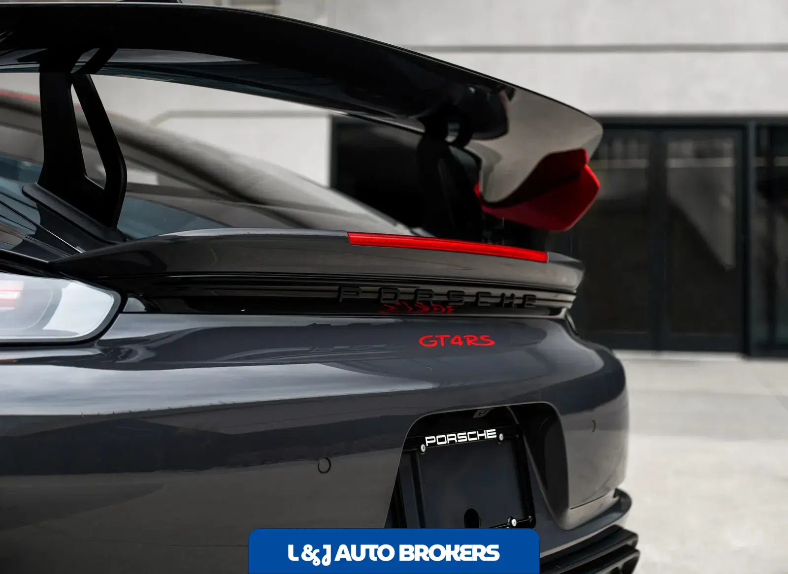 2023 Porsche 718 Cayman GT4 RS Weissach
