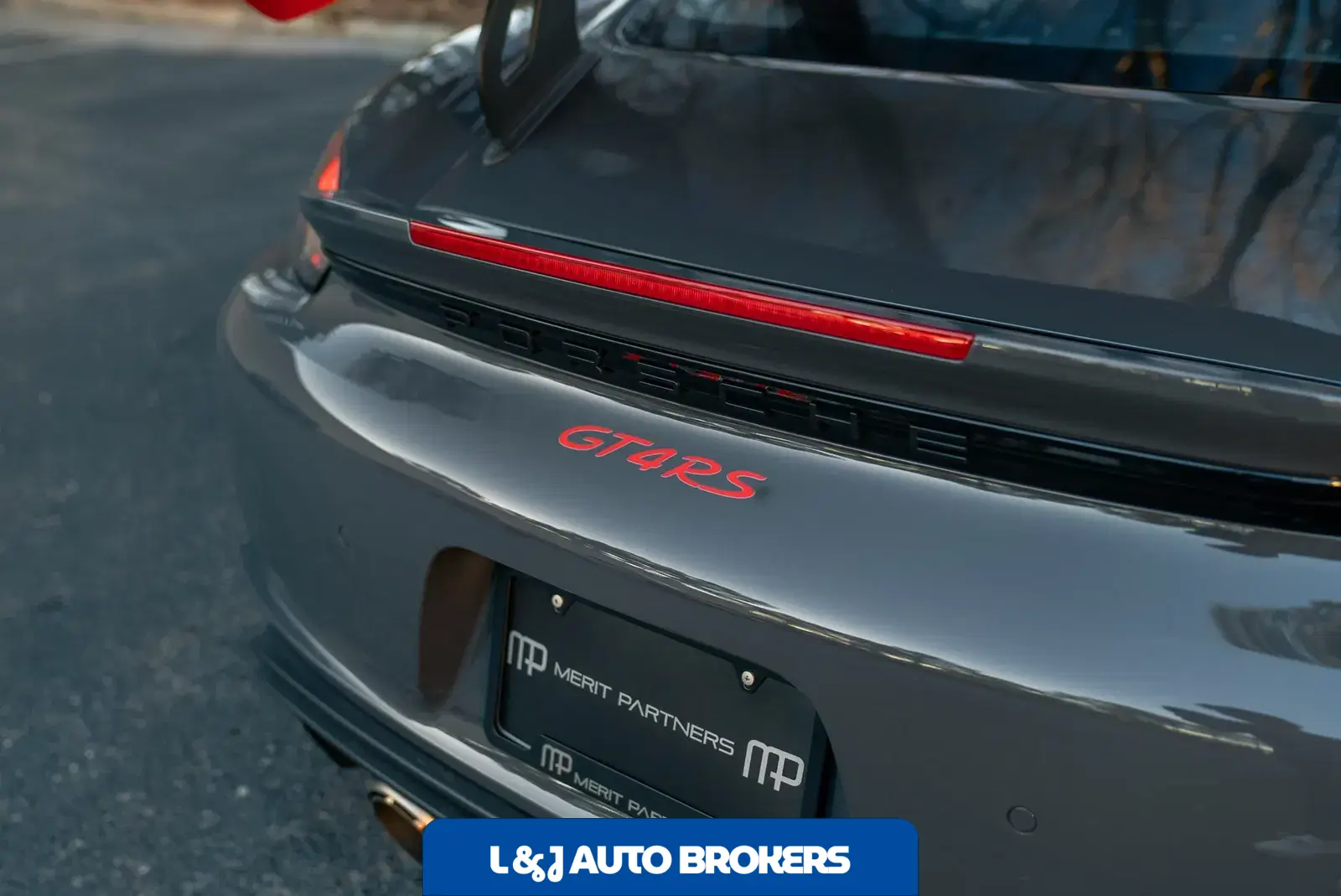 2023 Porsche 718 Cayman GT4 RS Weissach