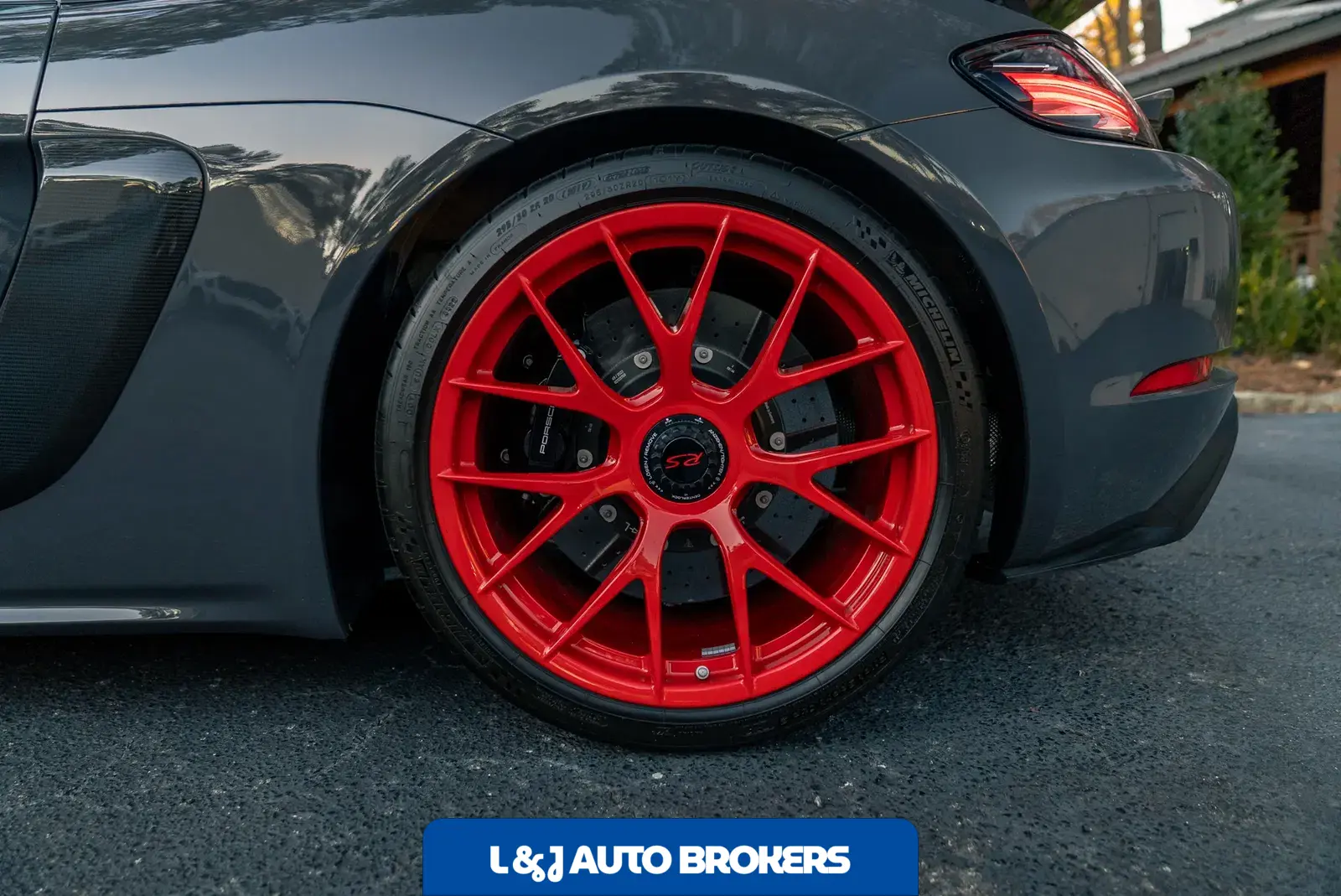 2023 Porsche 718 Cayman GT4 RS Weissach