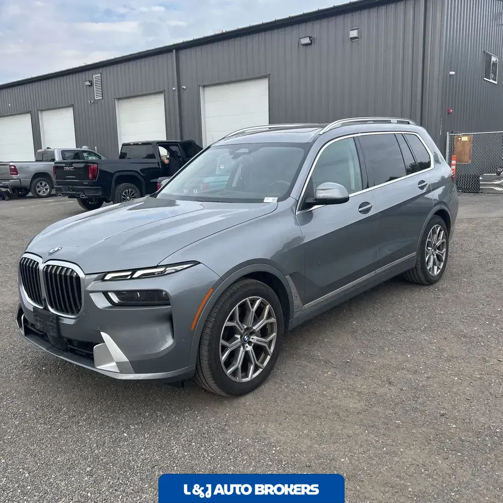 2023 BMW X7 xDrive40i