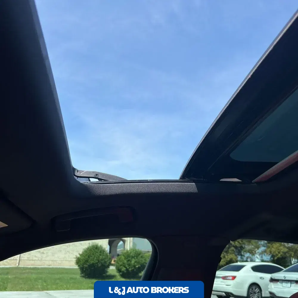 2025 Porsche Panamera 4 E-Hybrid