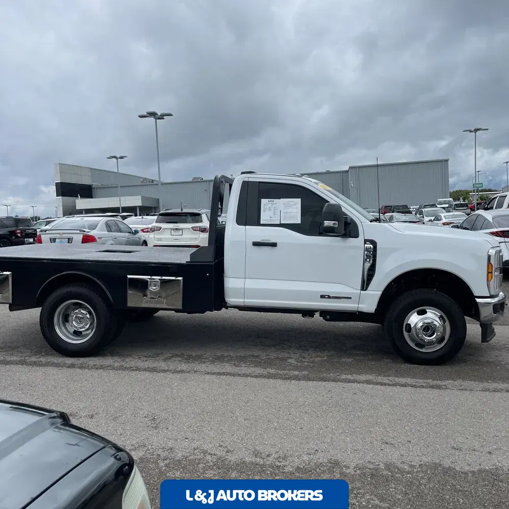2024 Ford S/D C/C F350 XL