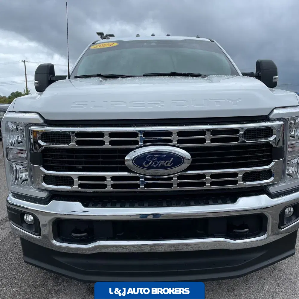 2024 Ford S/D C/C F350 XL
