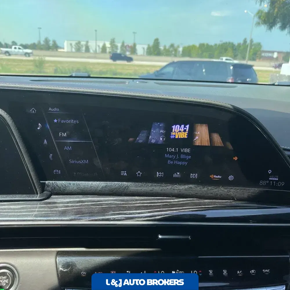 2023 Cadillac Escalade-V ESV Base
