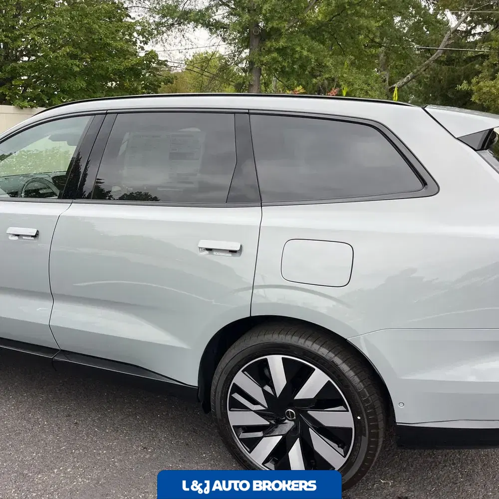 2025 Volvo EX90 Ultra