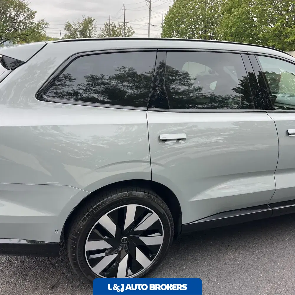 2025 Volvo EX90 Ultra