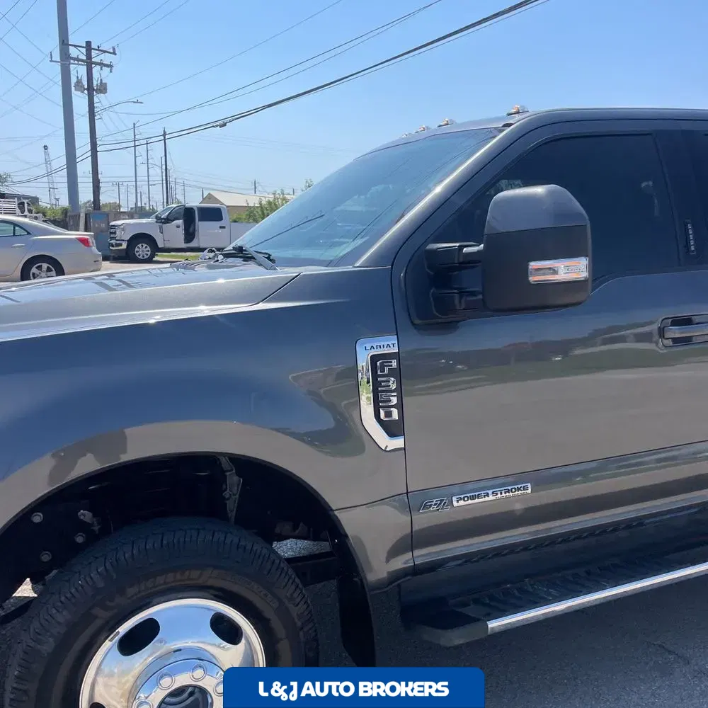 2020 Ford F-350 Super Duty Lariat
