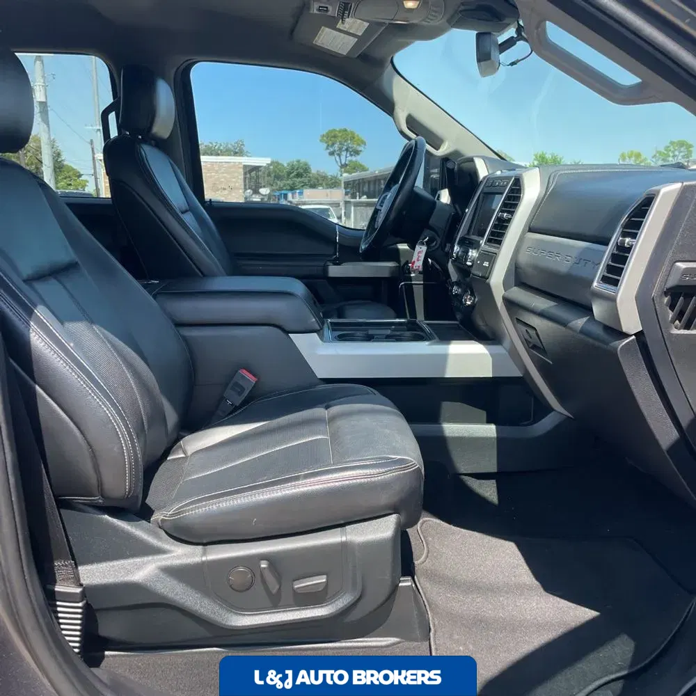 2020 Ford F-350 Super Duty Lariat