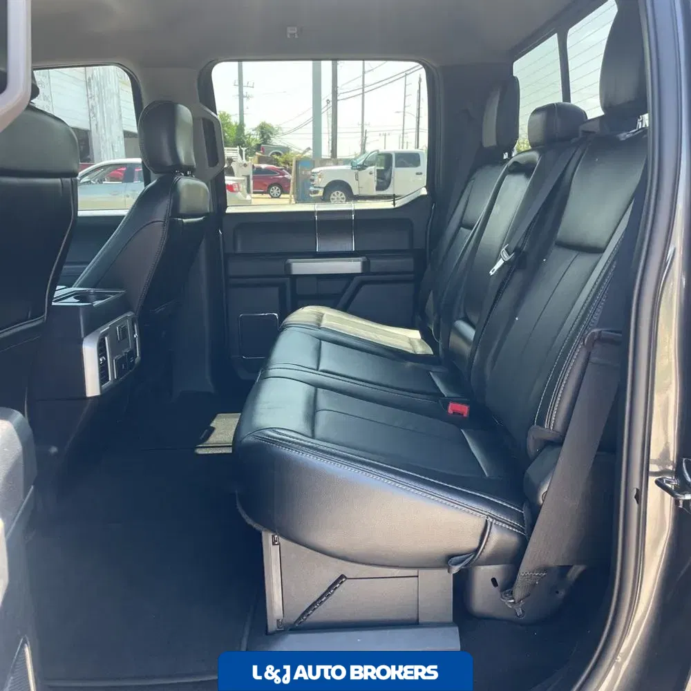 2020 Ford F-350 Super Duty Lariat