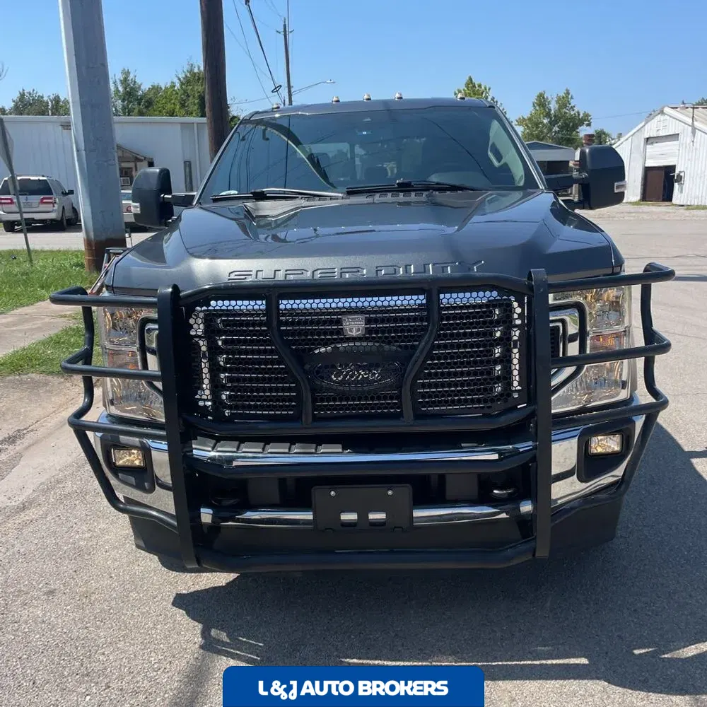 2020 Ford F-350 Super Duty Lariat