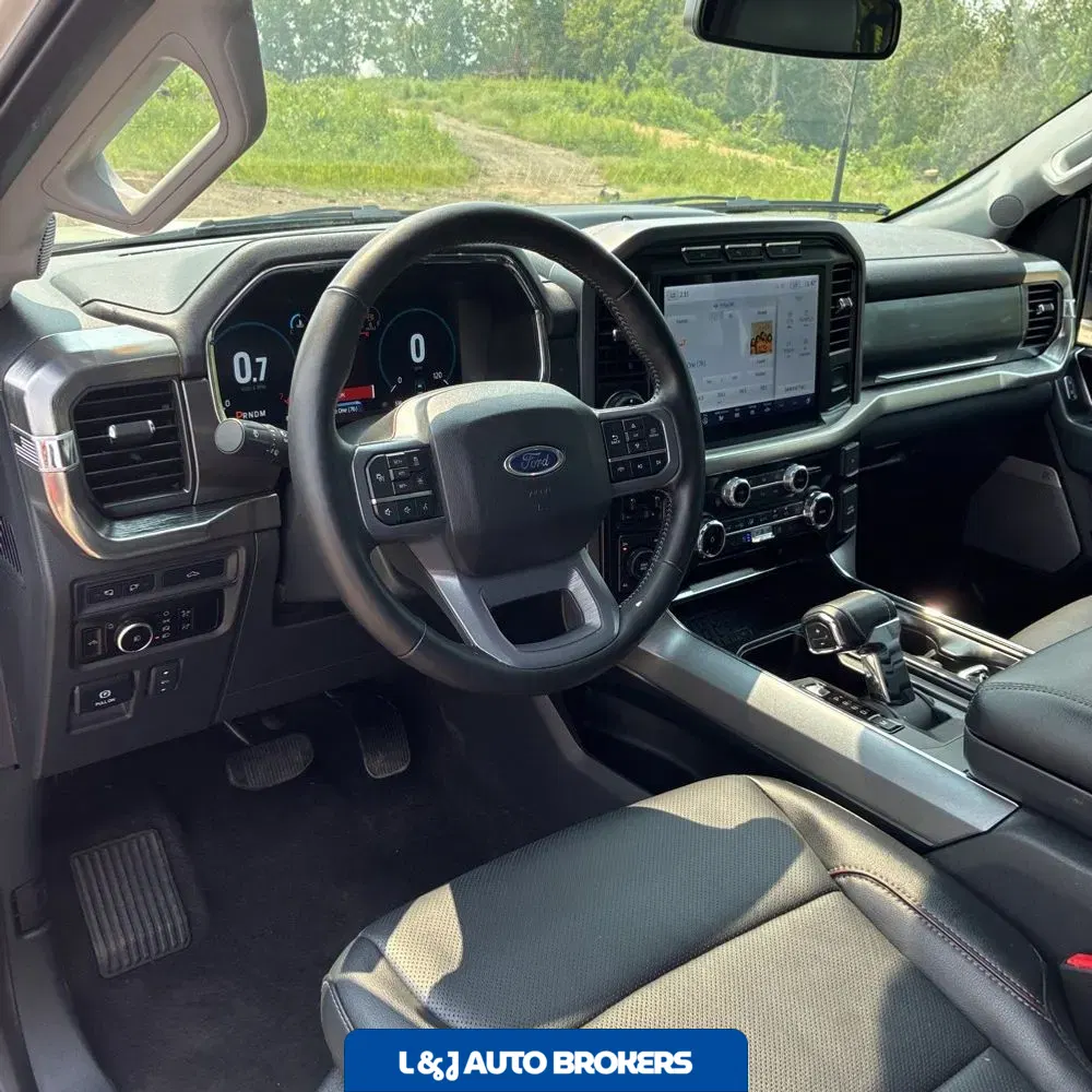 2023 Ford F150 Lariat