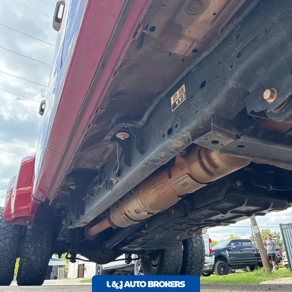 2022 Ford F-350 Super Duty Lariat