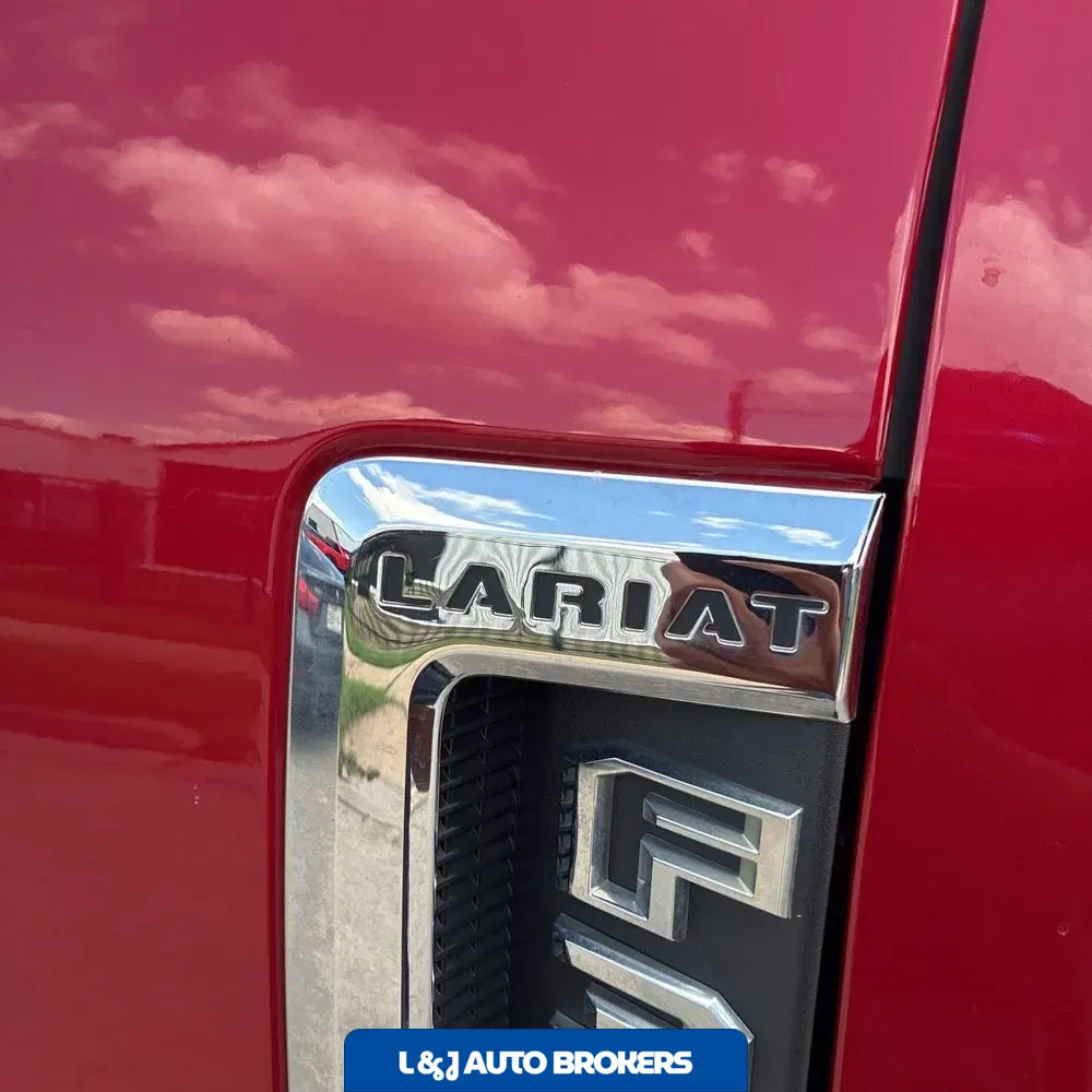 2022 Ford F-350 Super Duty Lariat