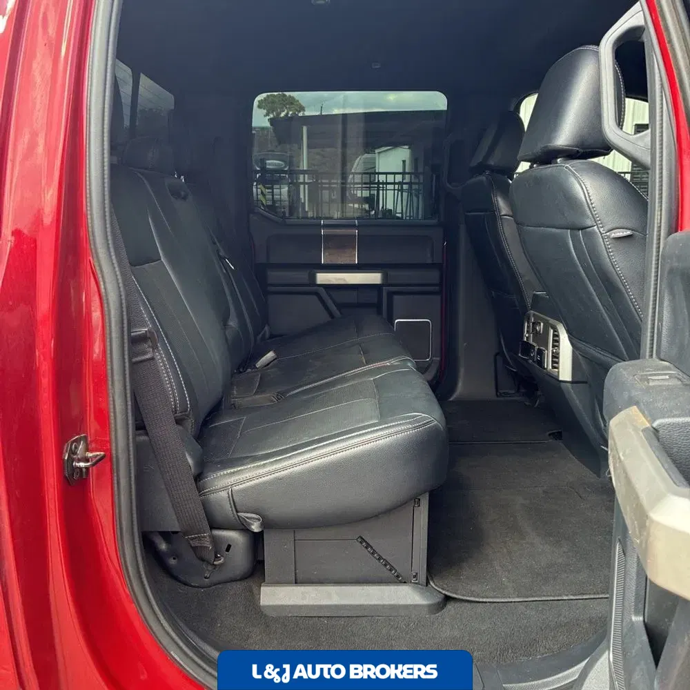 2022 Ford F-350 Super Duty Lariat