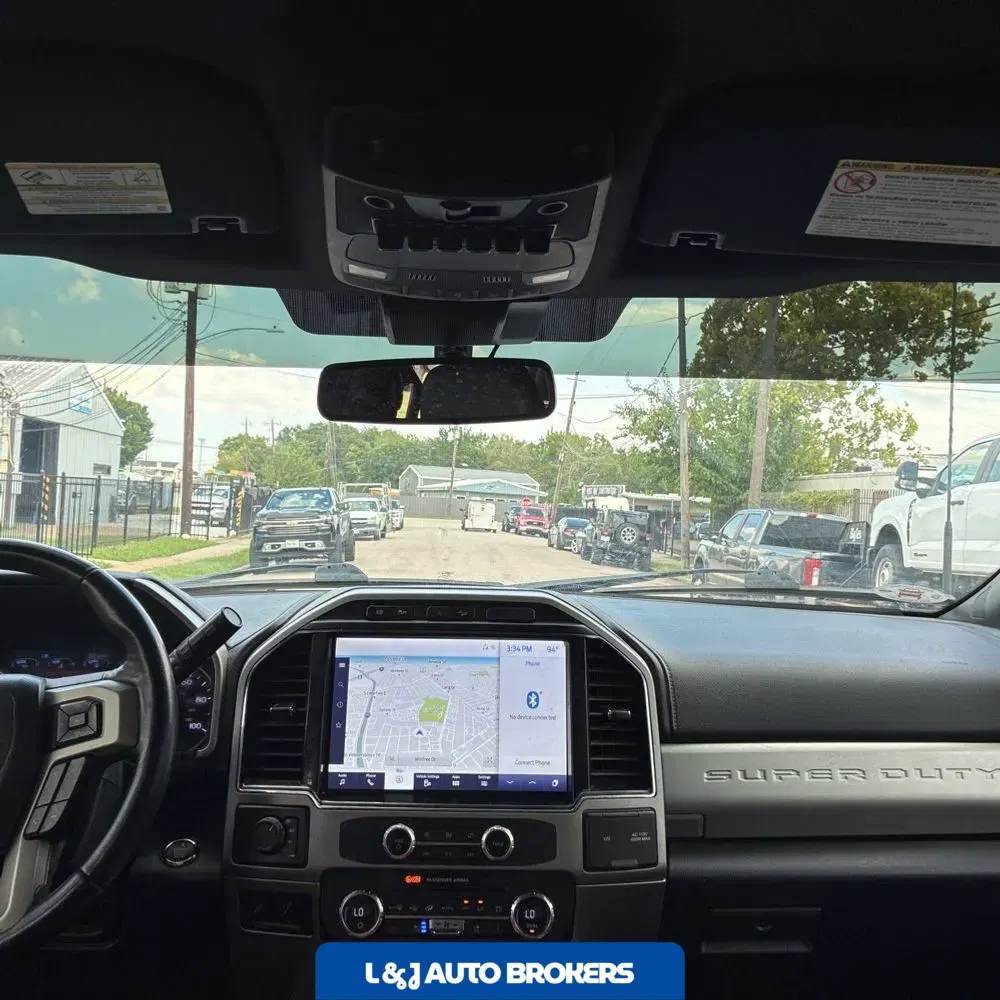 2022 Ford F-350 Super Duty Lariat