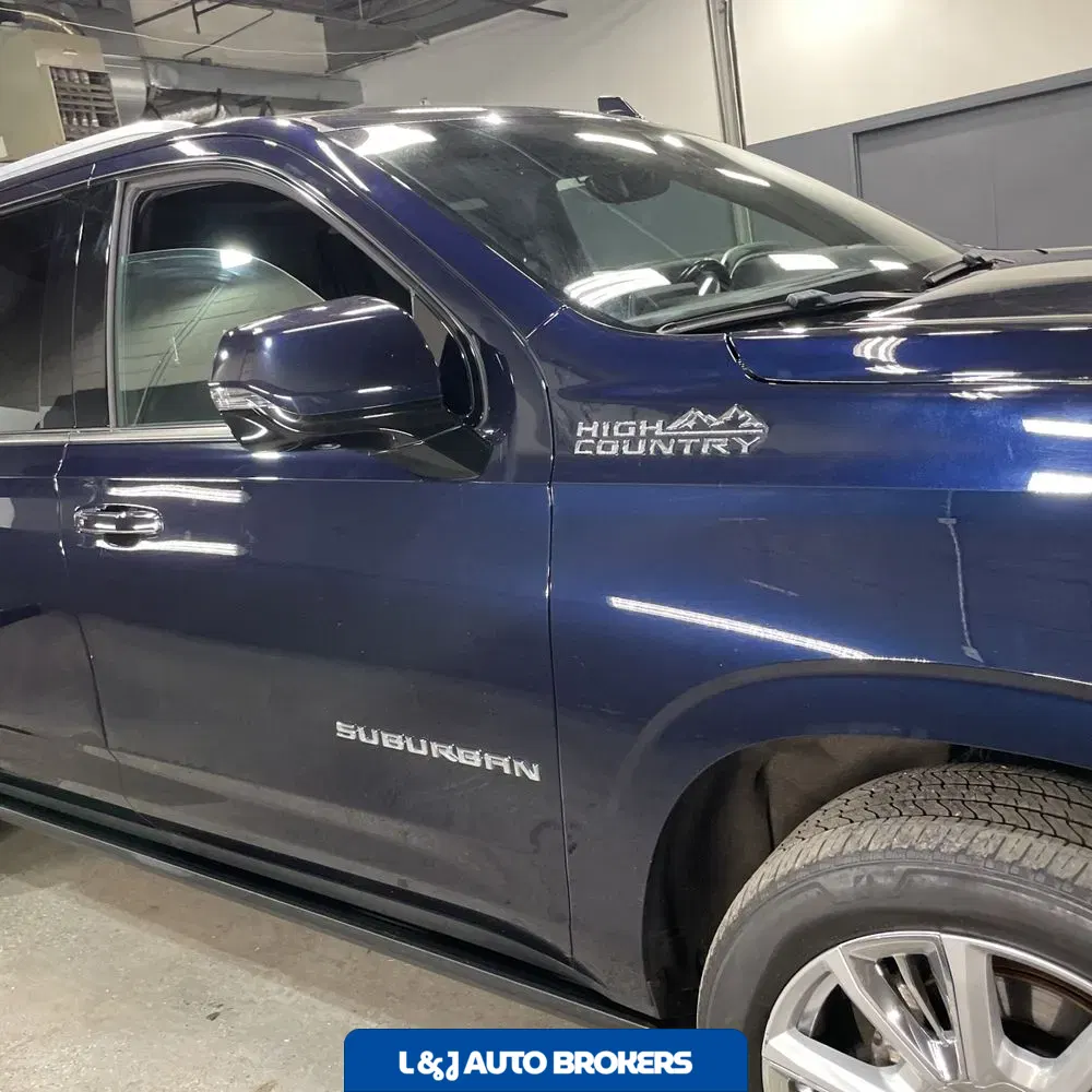 2021 Chevrolet Suburban High Country