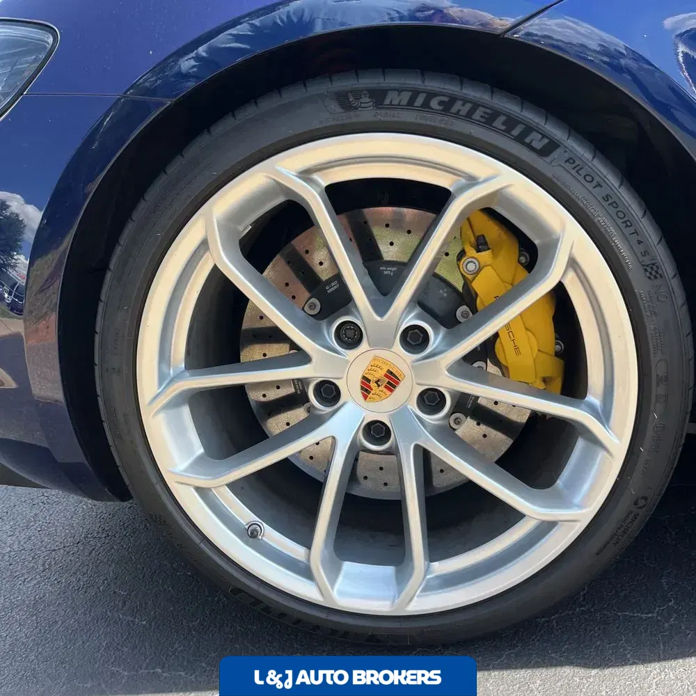 2023 Porsche 718 Boxster Spyder