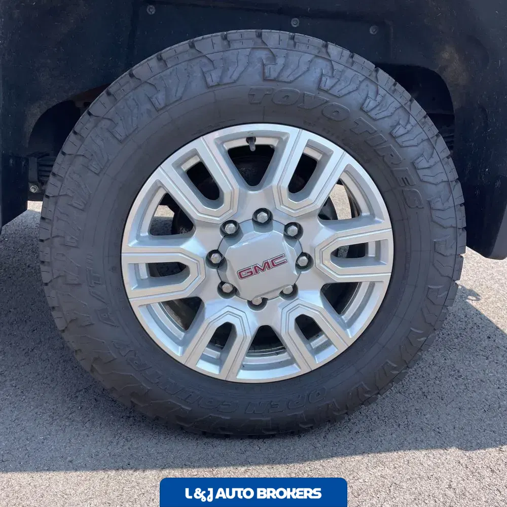 2024 GMC Sierra 2500HD SLT