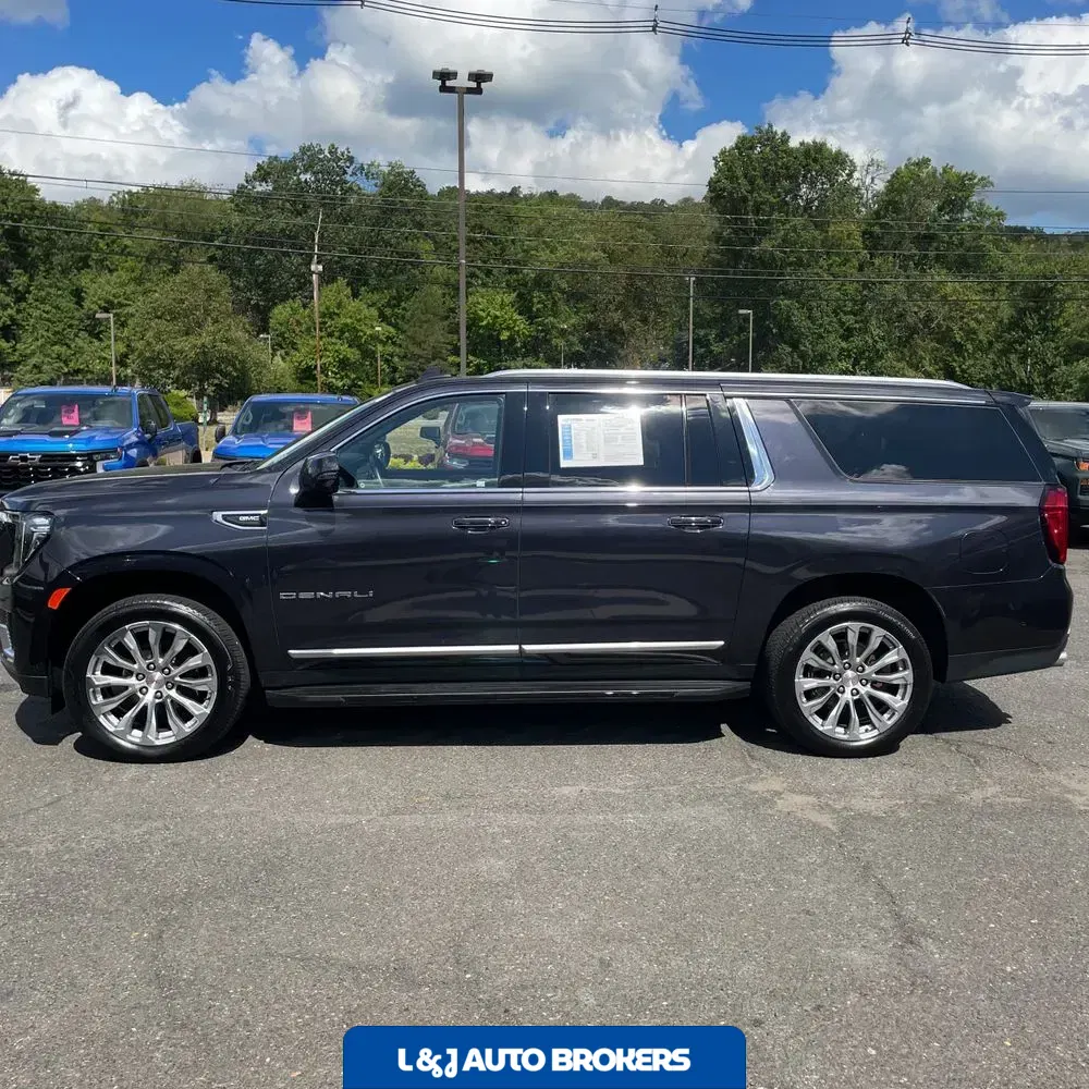 2024 GMC Yukon XL Denali