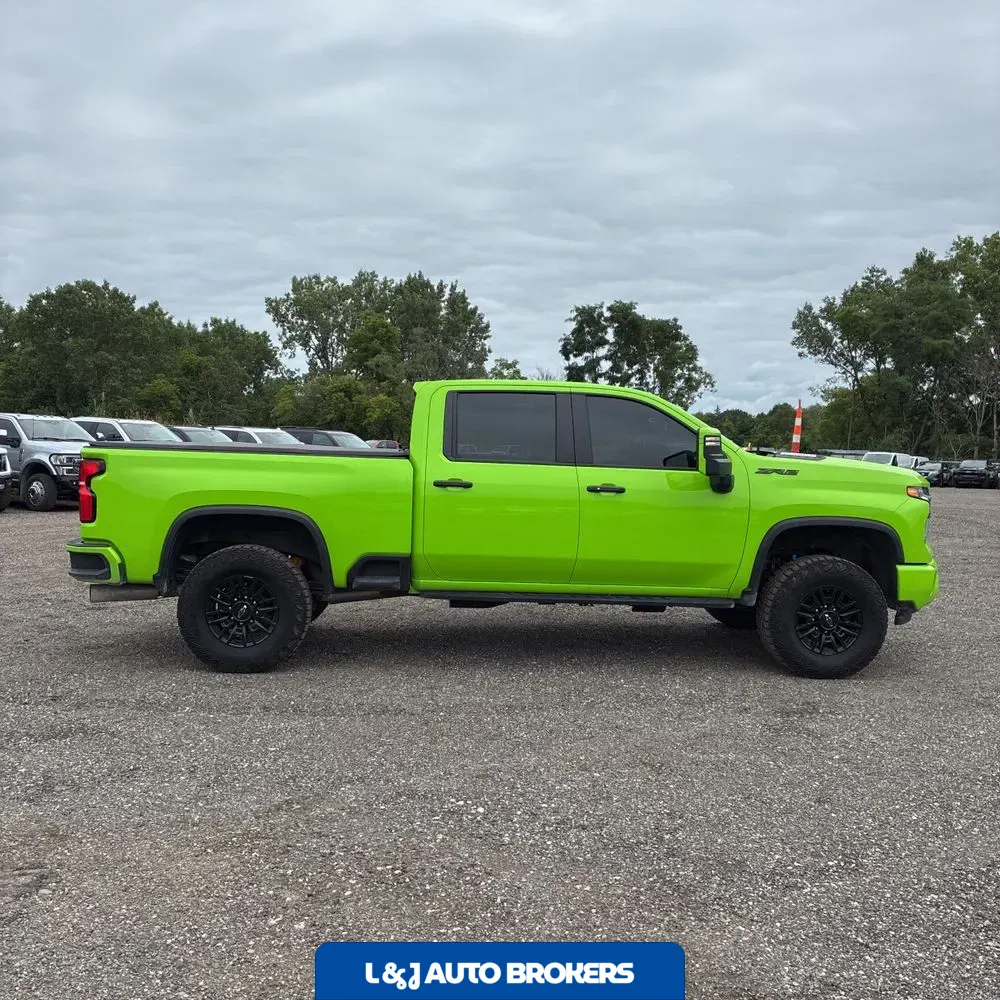 2025 Chevrolet Silverado 2500 ZR2