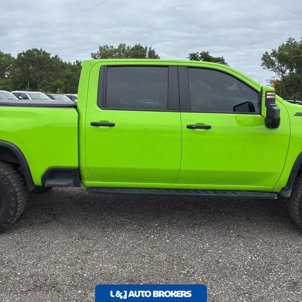 2025 Chevrolet Silverado 2500 ZR2