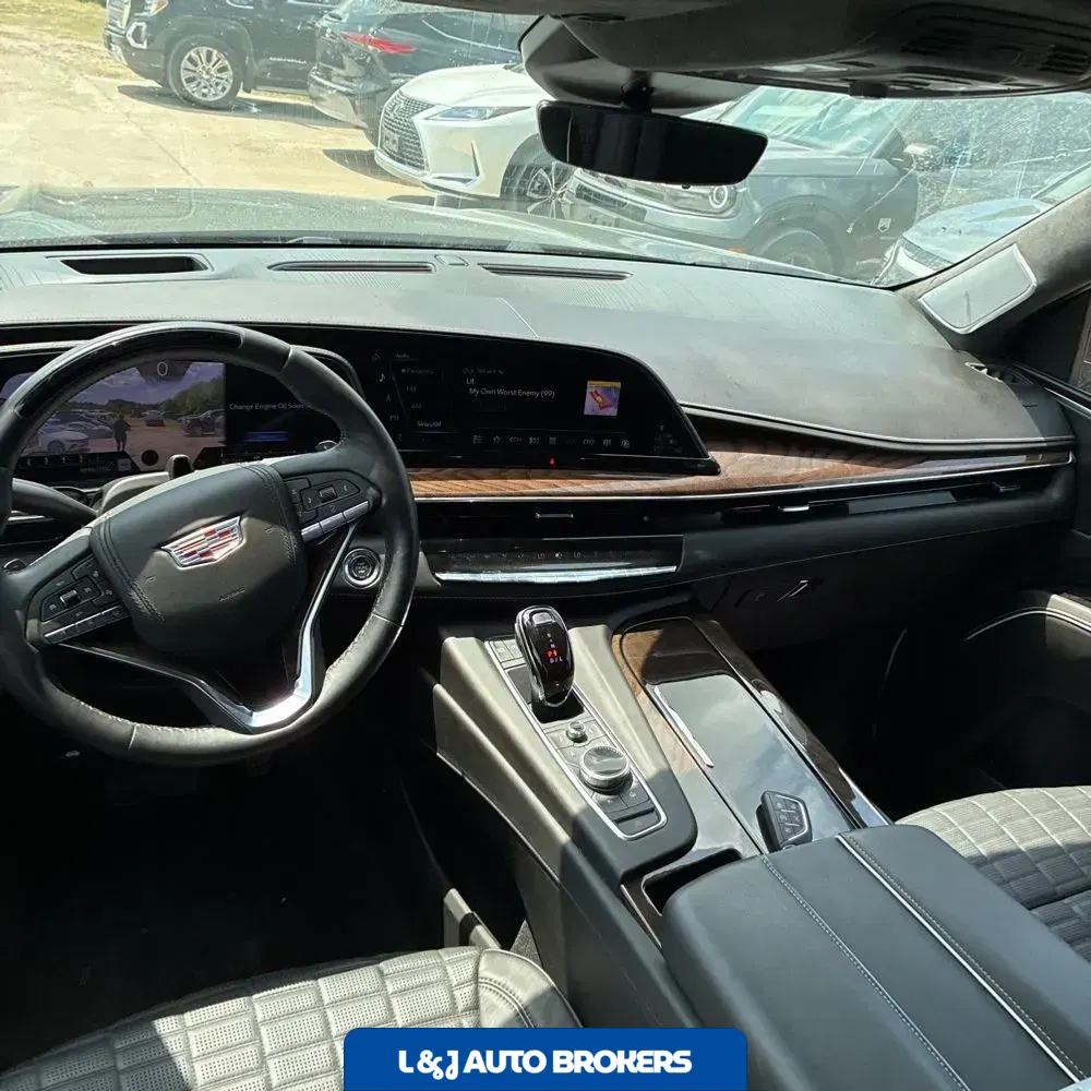 2023 Cadillac Escalade Sport Platinum