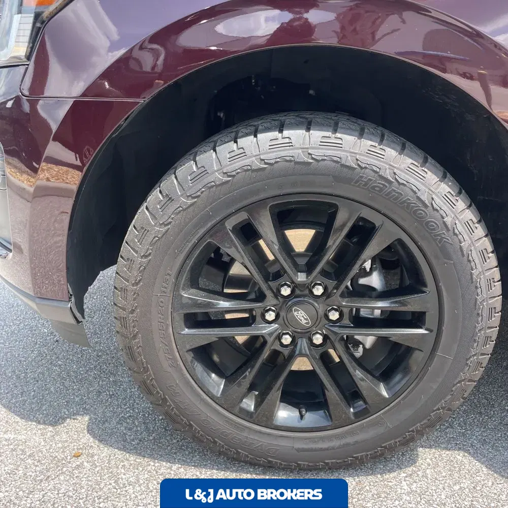 2024 Ford Expedition XLT