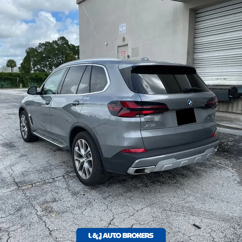2024 BMW X5 XDrive40i