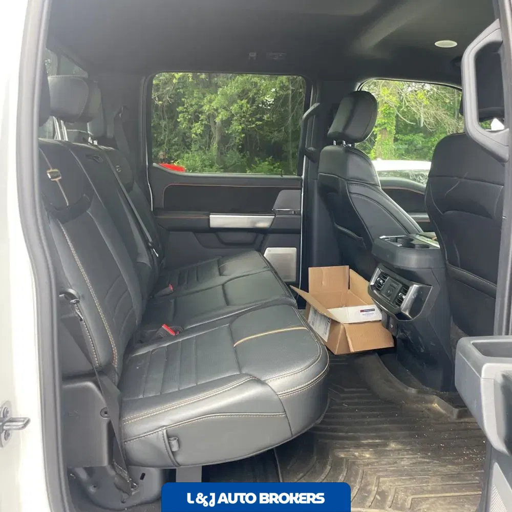 2024 Ford F-450 Super Duty Platinum