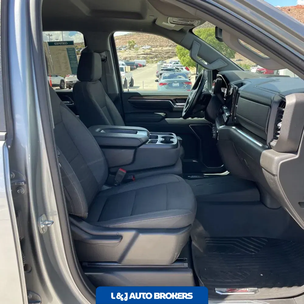 2024 Chevrolet Silverado 3500HD LT