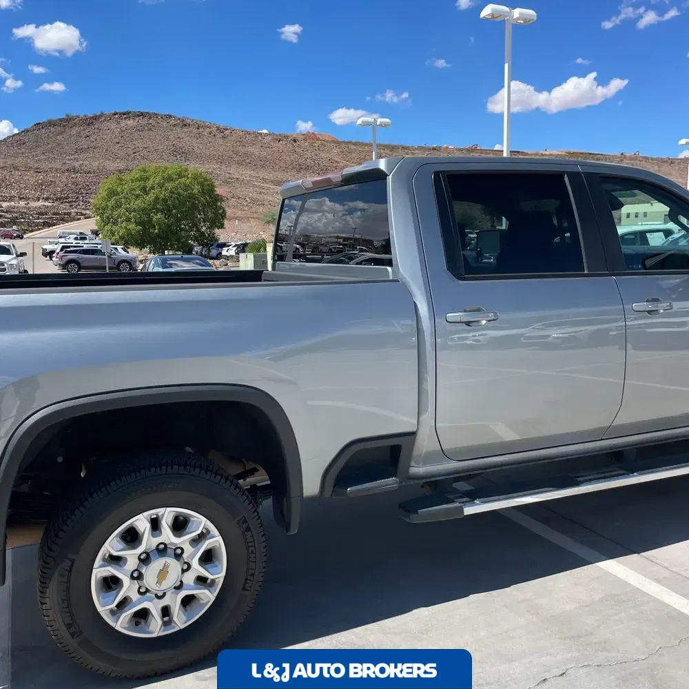 2024 Chevrolet Silverado 3500HD LT