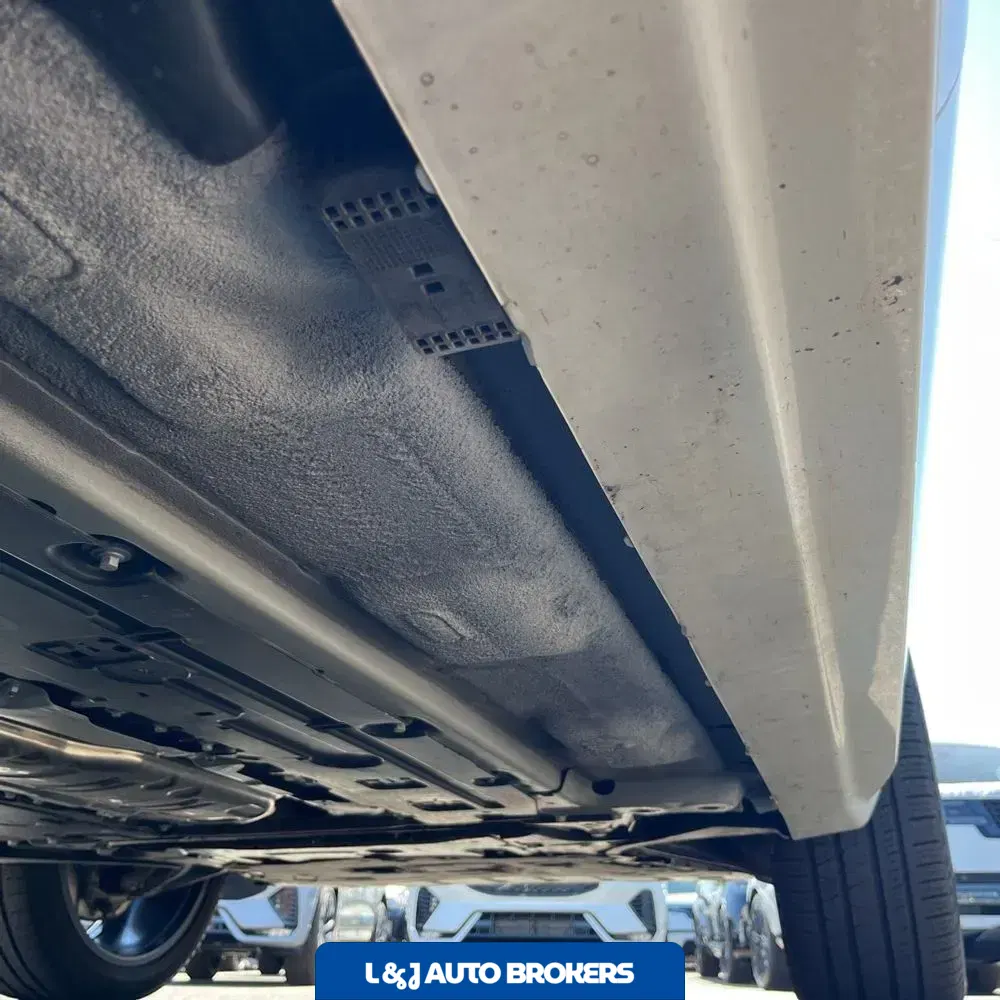 2023 Volvo XC90 T8 - Plus