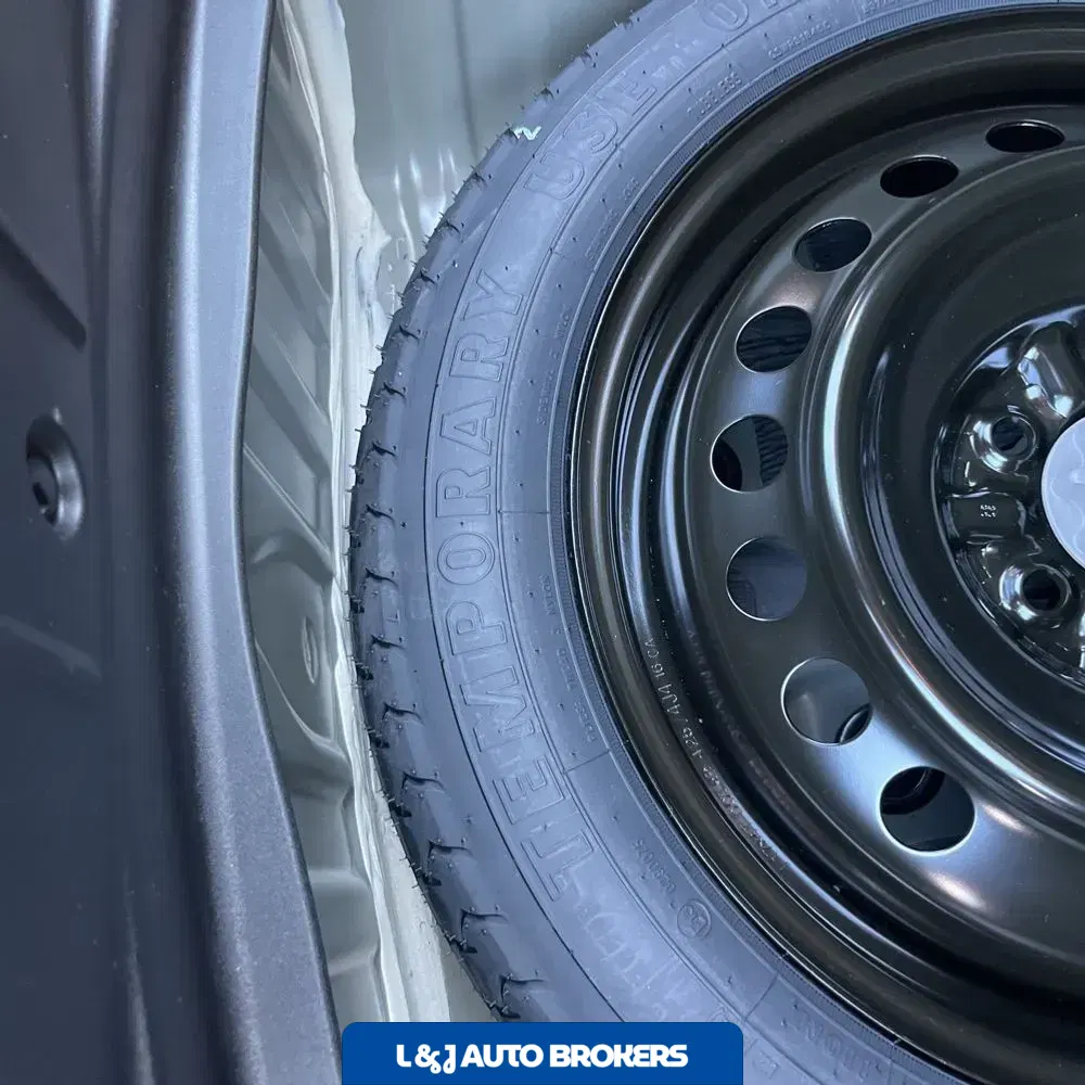 2025 Lexus ES 300h Base