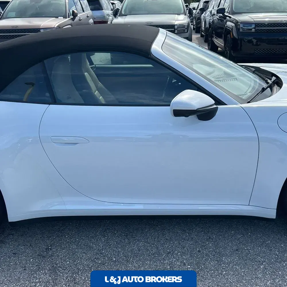 2023 Porsche 911 Carrera