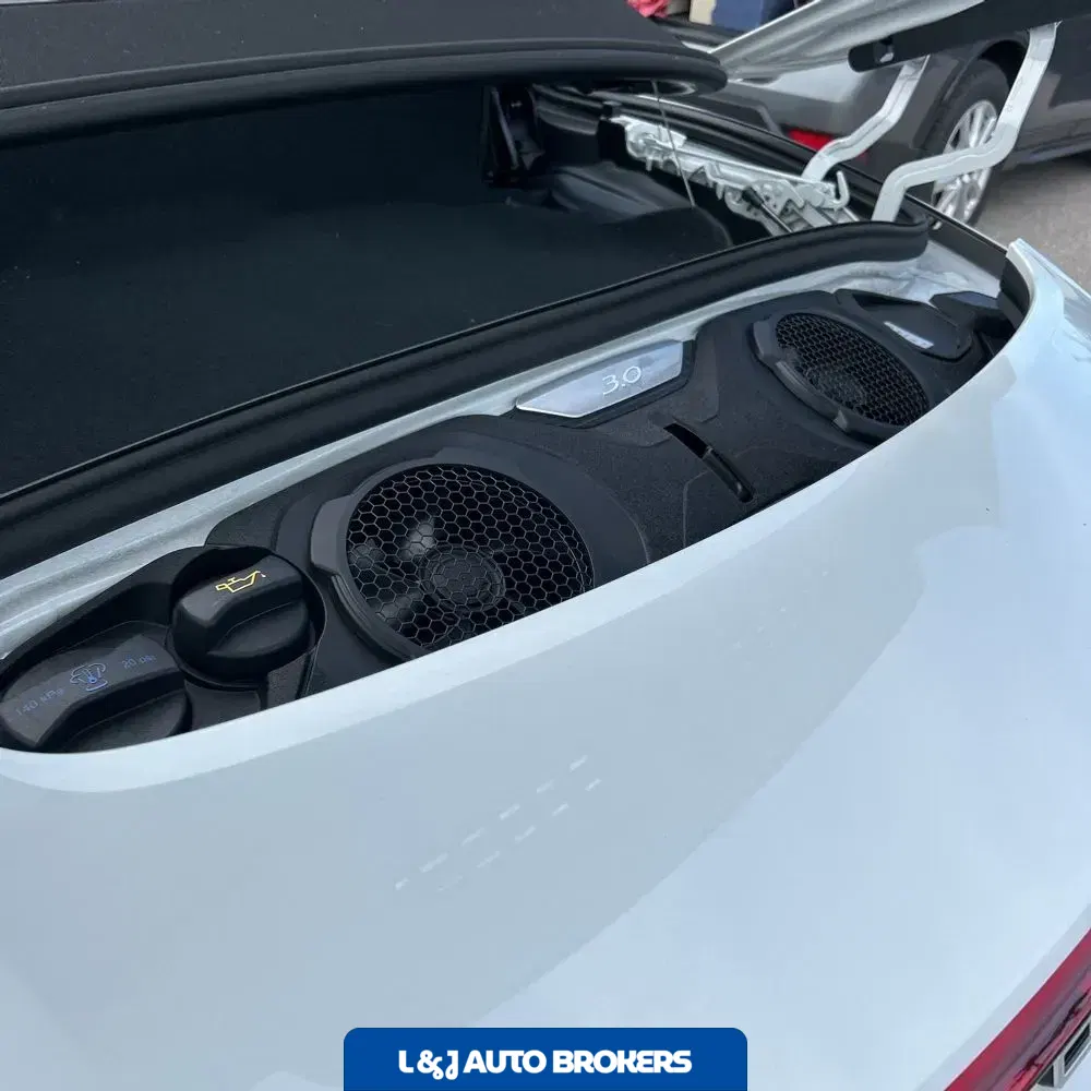 2023 Porsche 911 Carrera