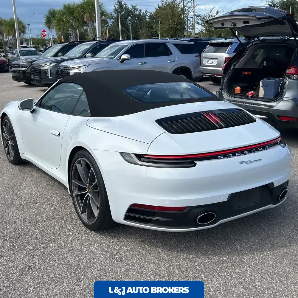 2023 Porsche 911 Carrera
